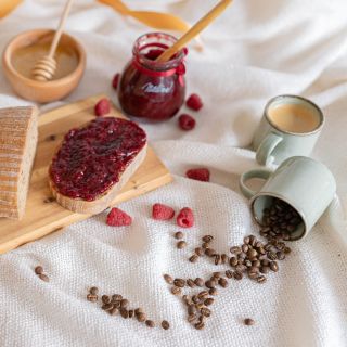 Niekedy stačí skutočne málo, aby deň začal lepšie. 😊Ticho, hrejivá šálka v dlaniach a chvíľa bez stresu. A práve pre tieto...